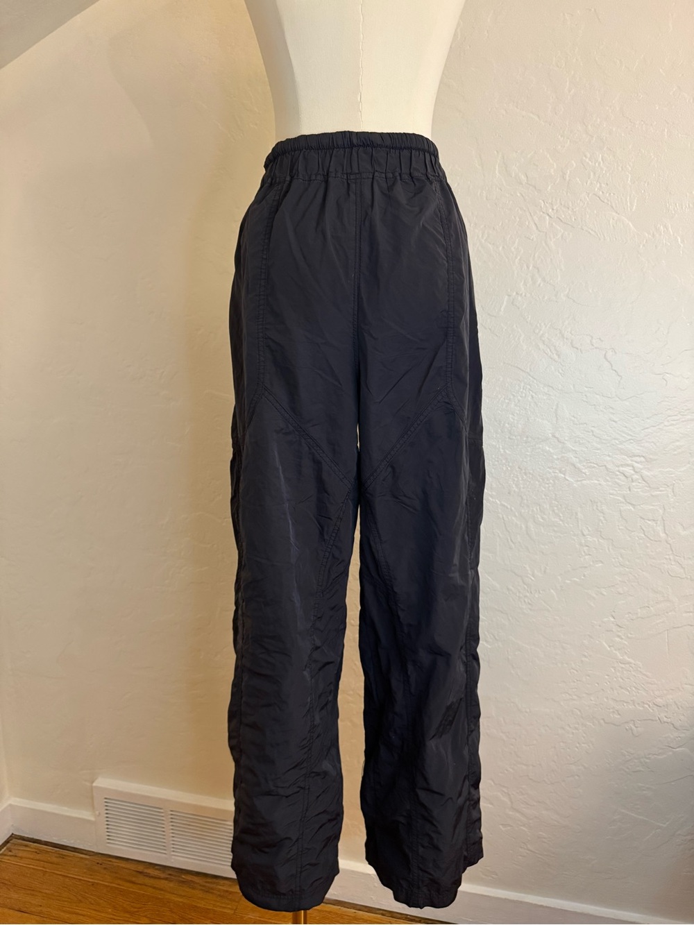 Free People Movement Black Wide-Leg Pants – Size M - Picture 4 of 16